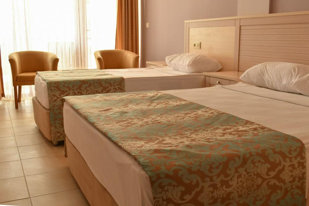 Gumuldur Resort Hotel & Spa Exterior photo